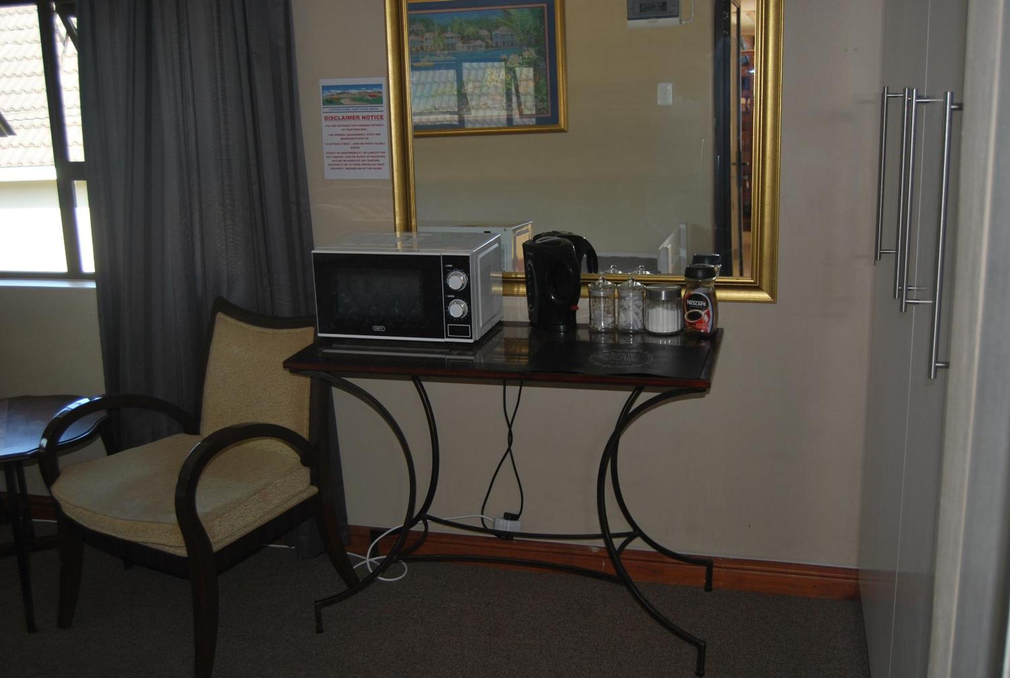 15 Witpeer Street Guesthouse George Zimmer foto